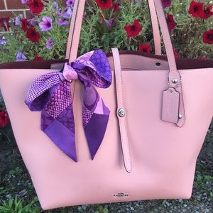 COACH MARKET TOTE